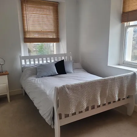 Lovely 2 Double Bed Aptmnt In Historic Greenwich